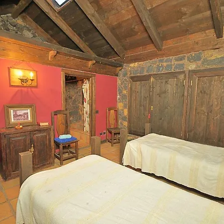 Hotel Rural Caserio Los Partidos 3*